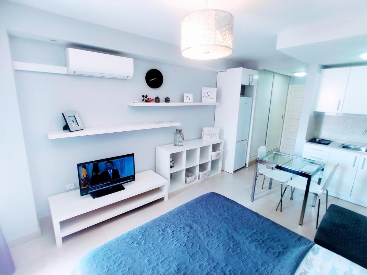 Estudio Summerland En Los Cristianos Arona  Bagian luar foto